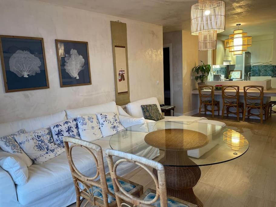 Maravilloso Apartamento En Primera Linea De Playa. Torreguadiaro Luaran gambar