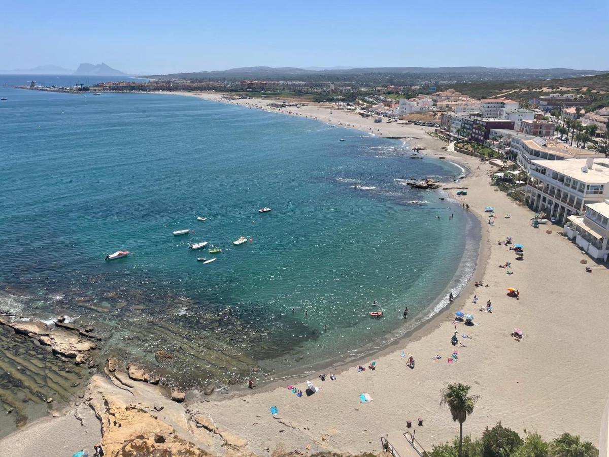Maravilloso Apartamento En Primera Linea De Playa. Torreguadiaro Luaran gambar