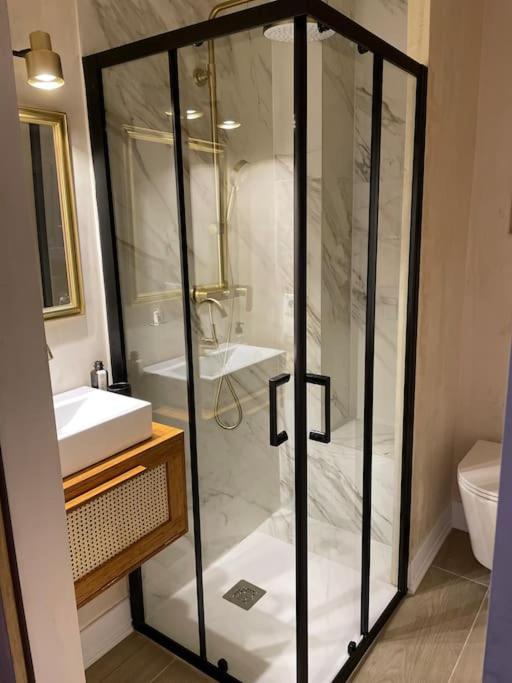 Maravilloso Apartamento En Primera Linea De Playa. Torreguadiaro Luaran gambar